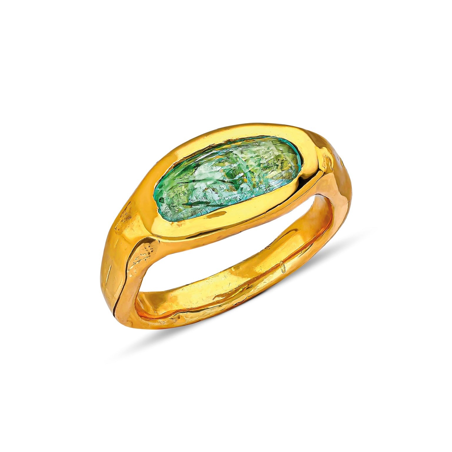 THE MINT EMERALD RING