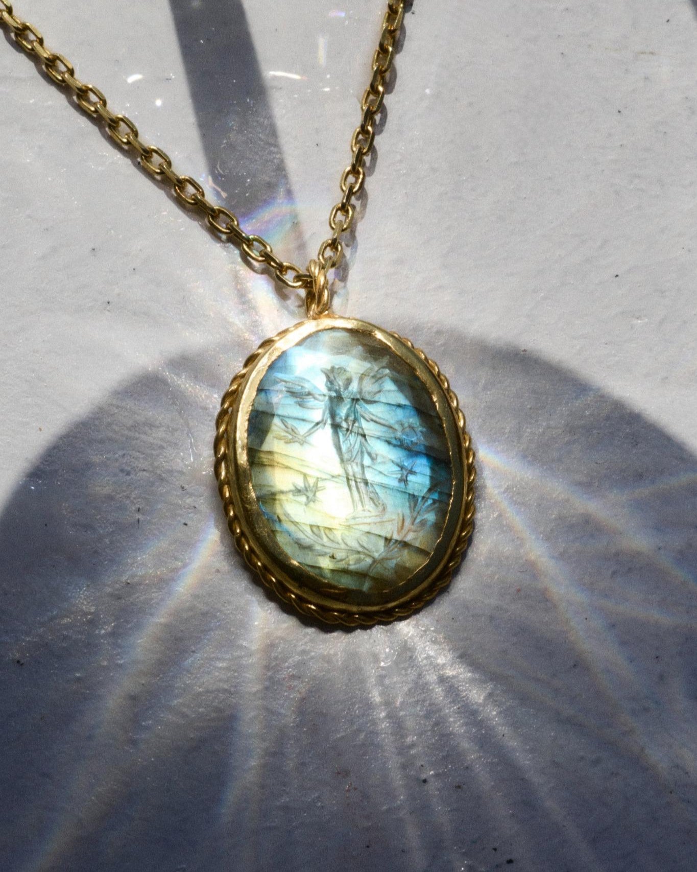 THE AEGINA NECKLACE