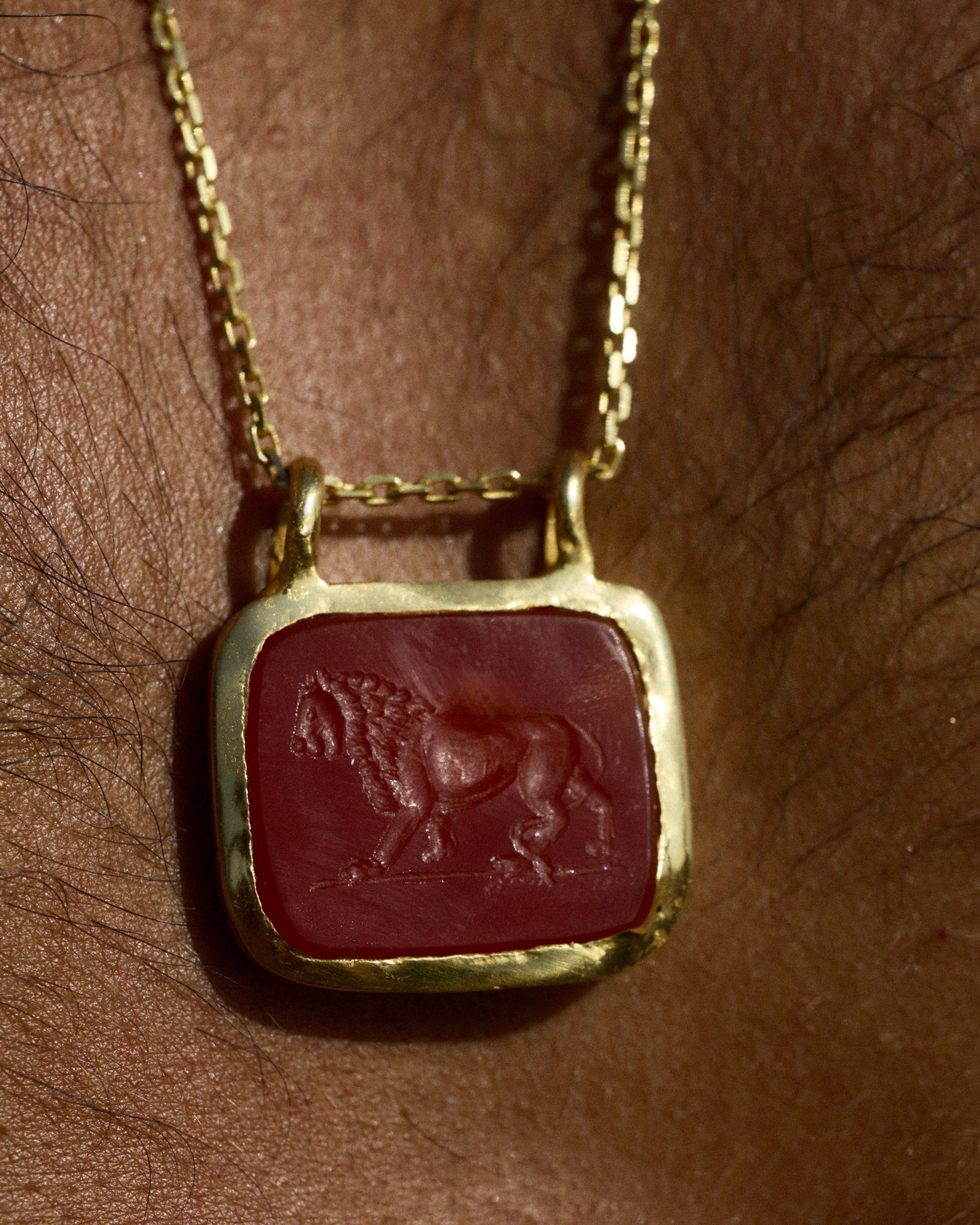THE ASLAN NECKLACE