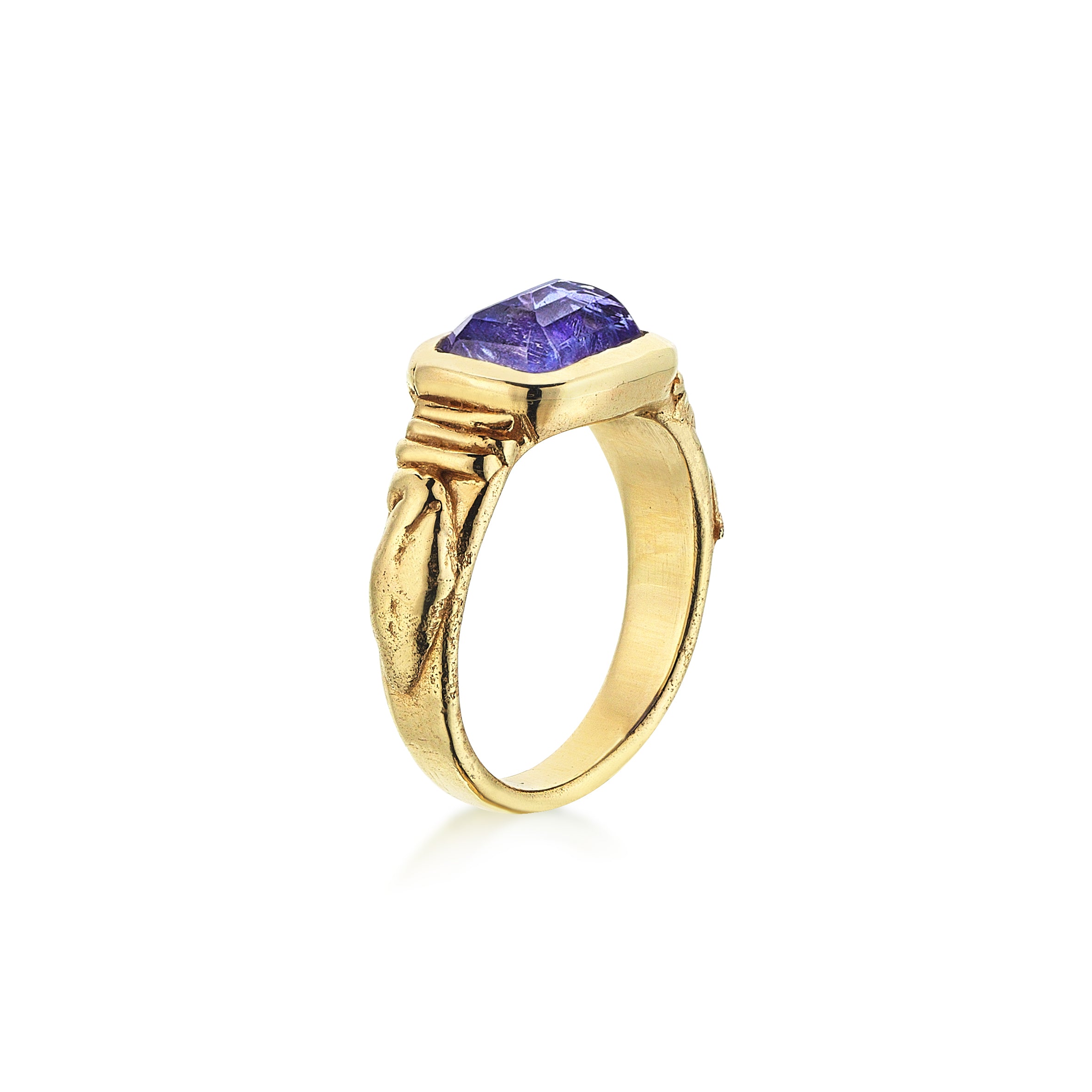 THE HEKA RING