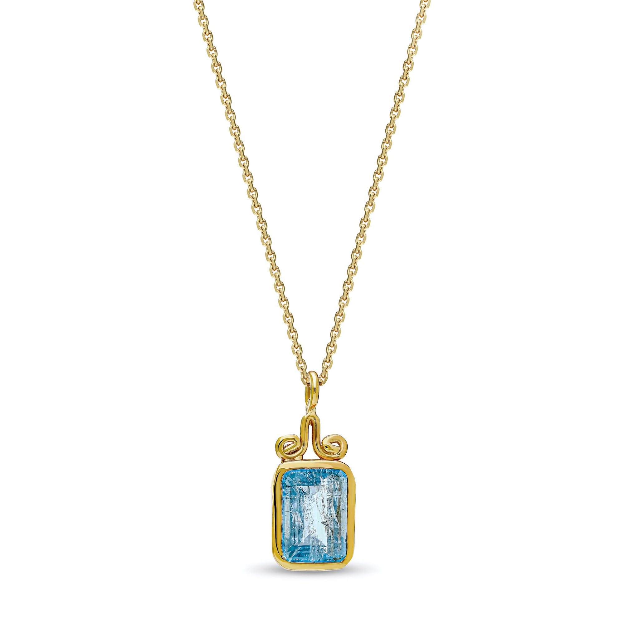 THE ECHO NECKLACE