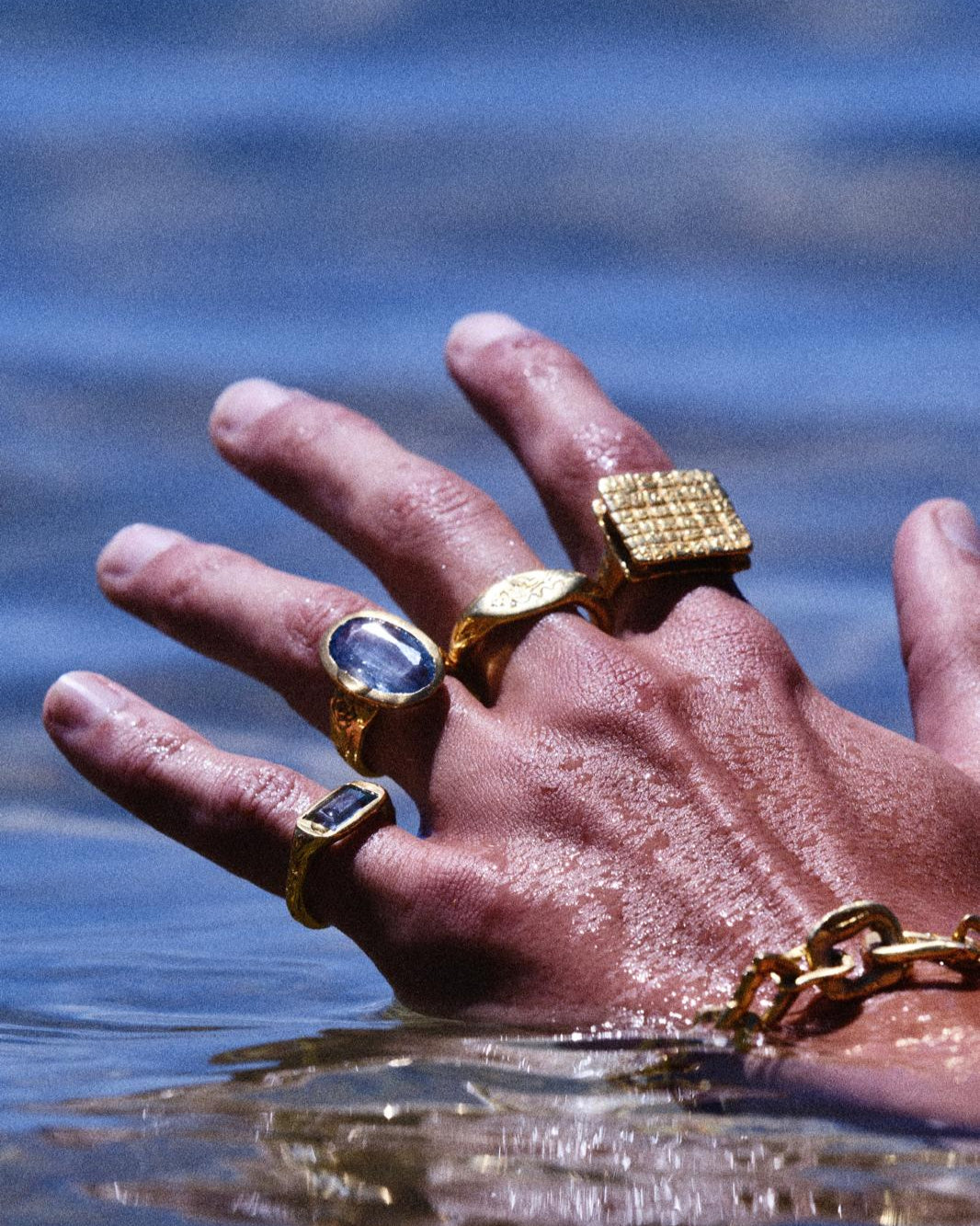 THE ROMAN EAGLE RING
