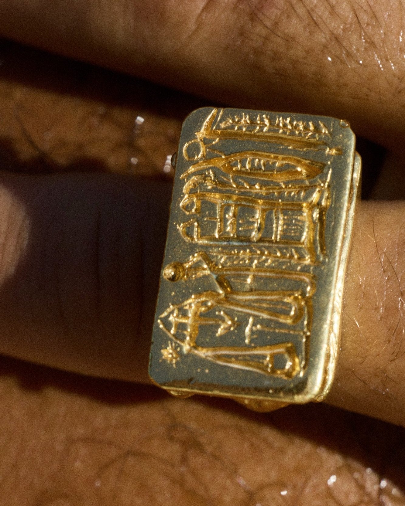 THE ZIGURAT RING