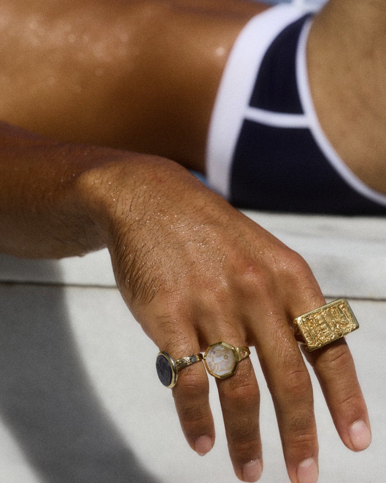 THE ZIGURAT RING