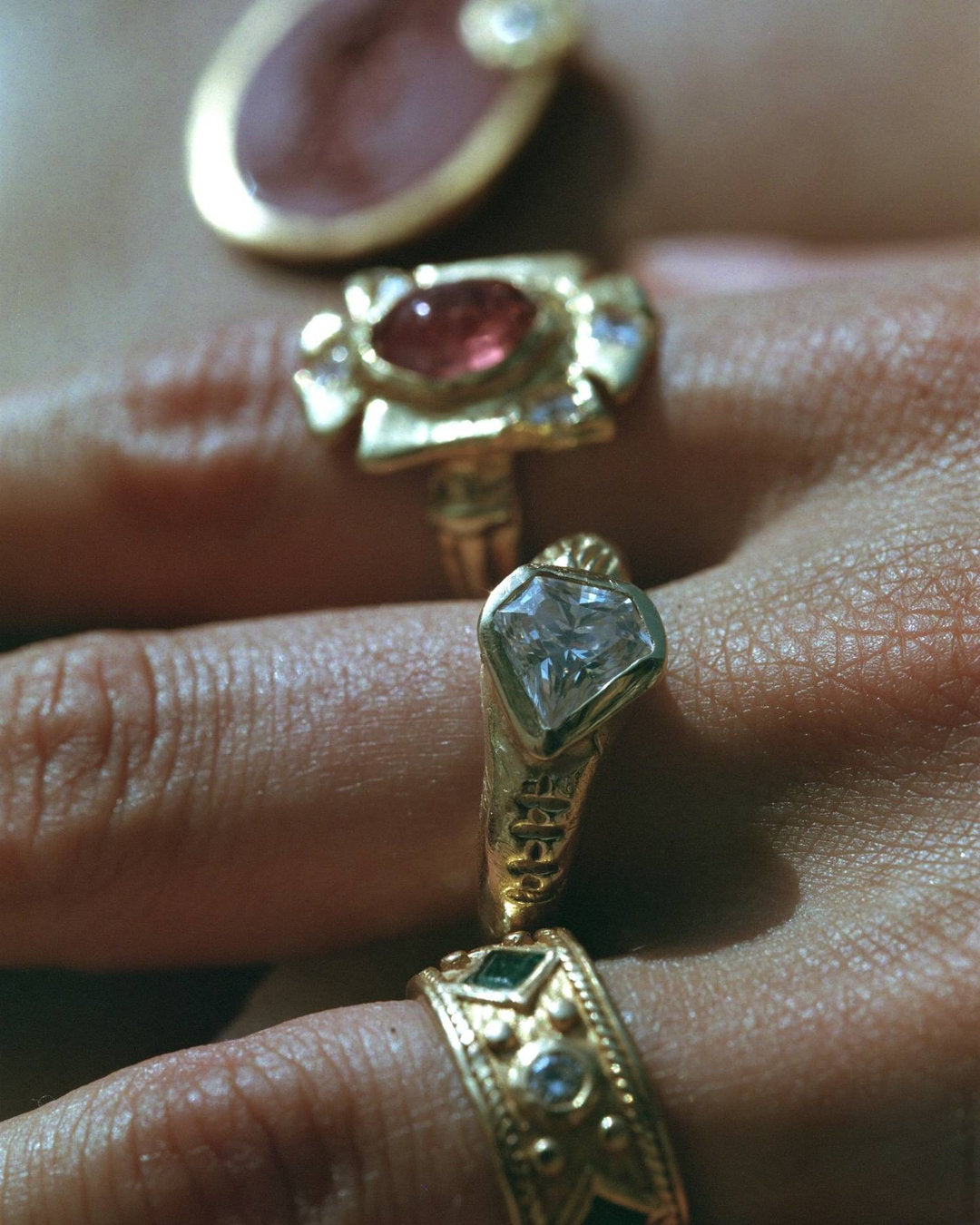 THE NARCISSUS RING