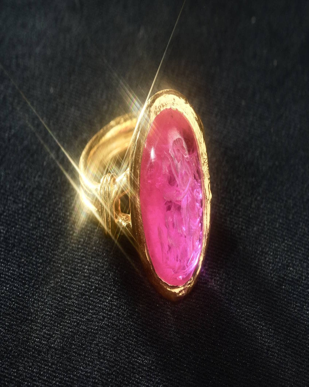THE HEBE RING