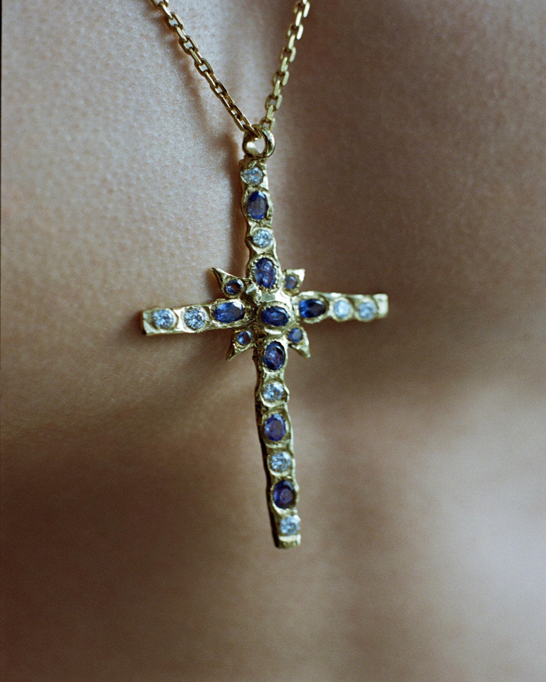 THE SHOOTING STAR CROSS
