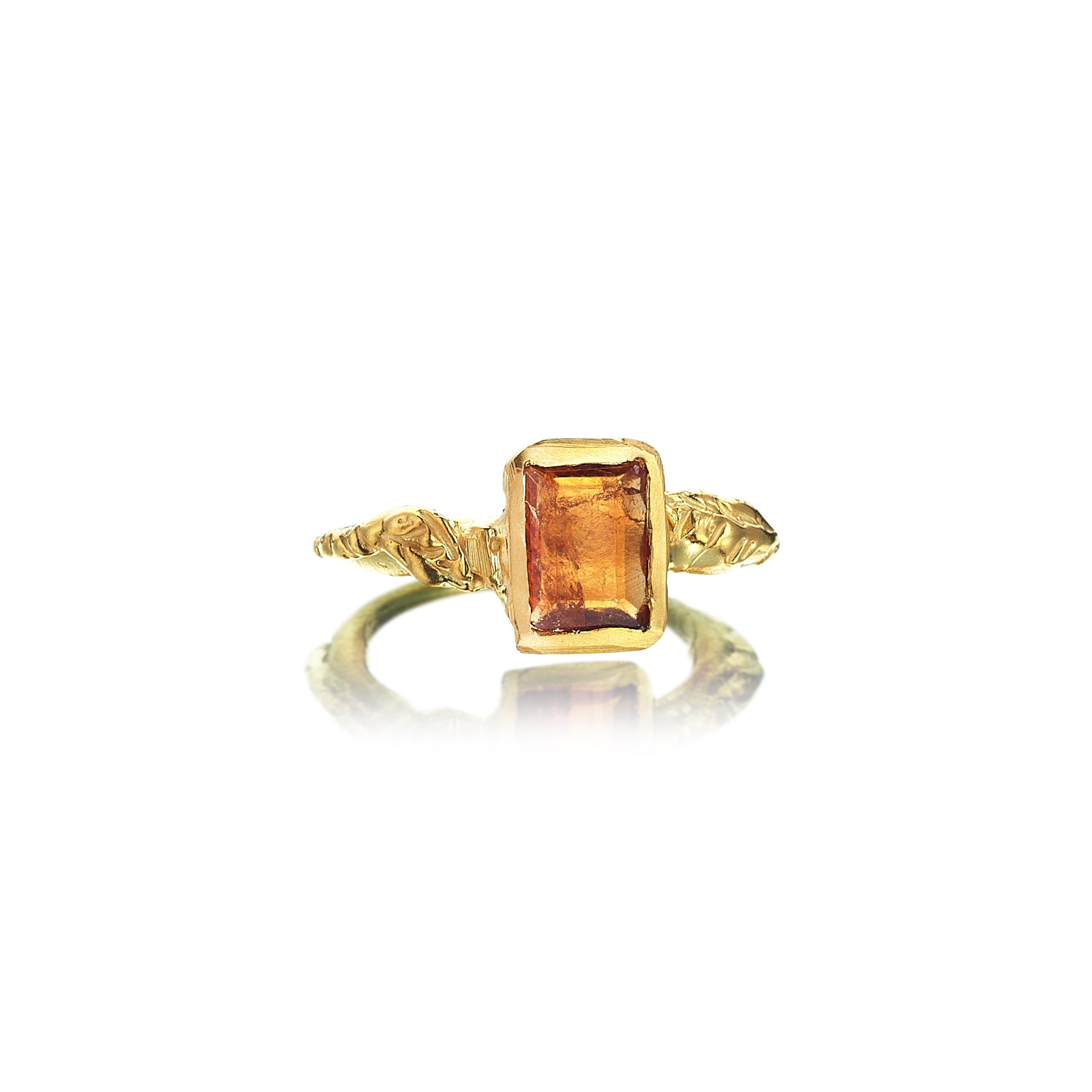 THE LIVIA RING