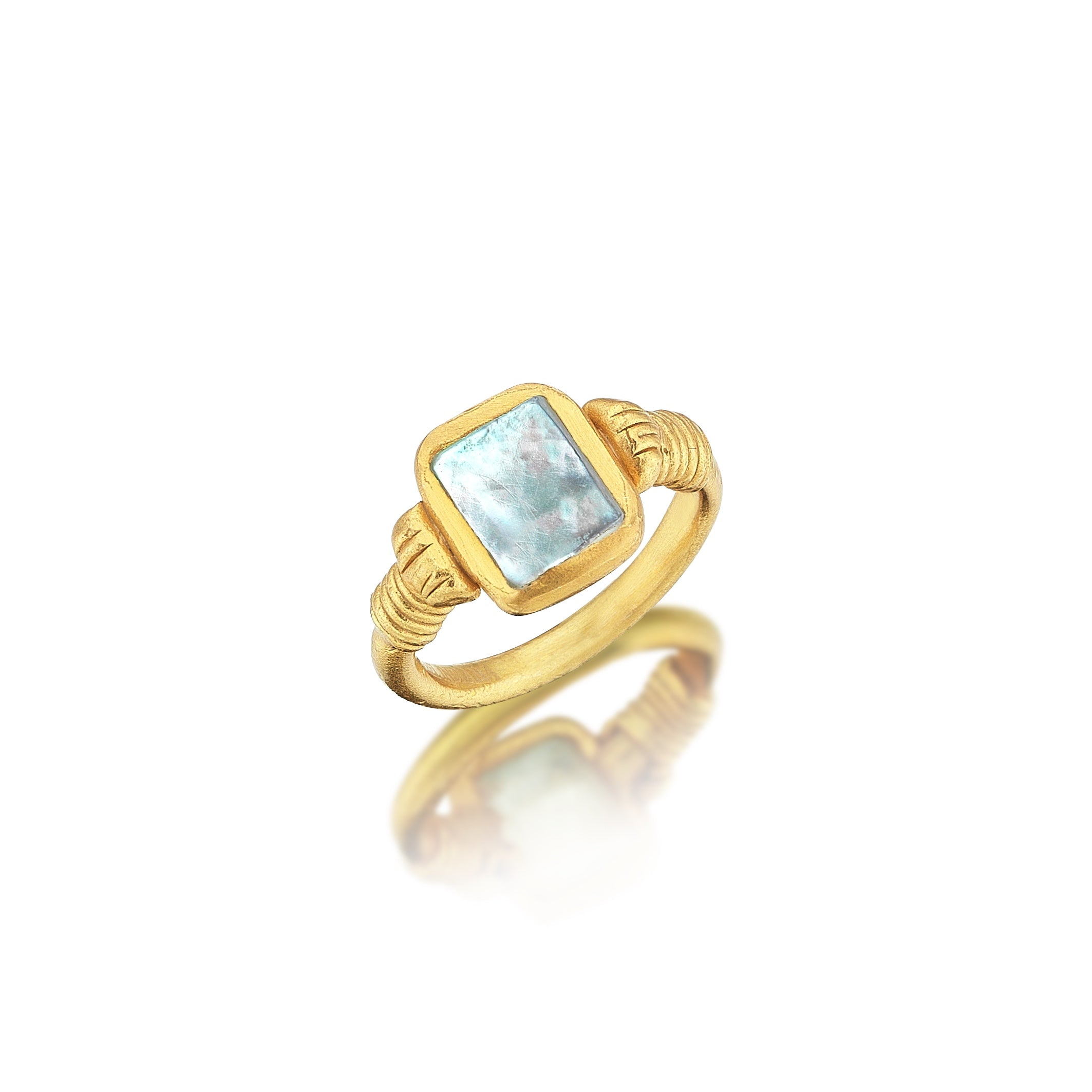THE VENUS RING