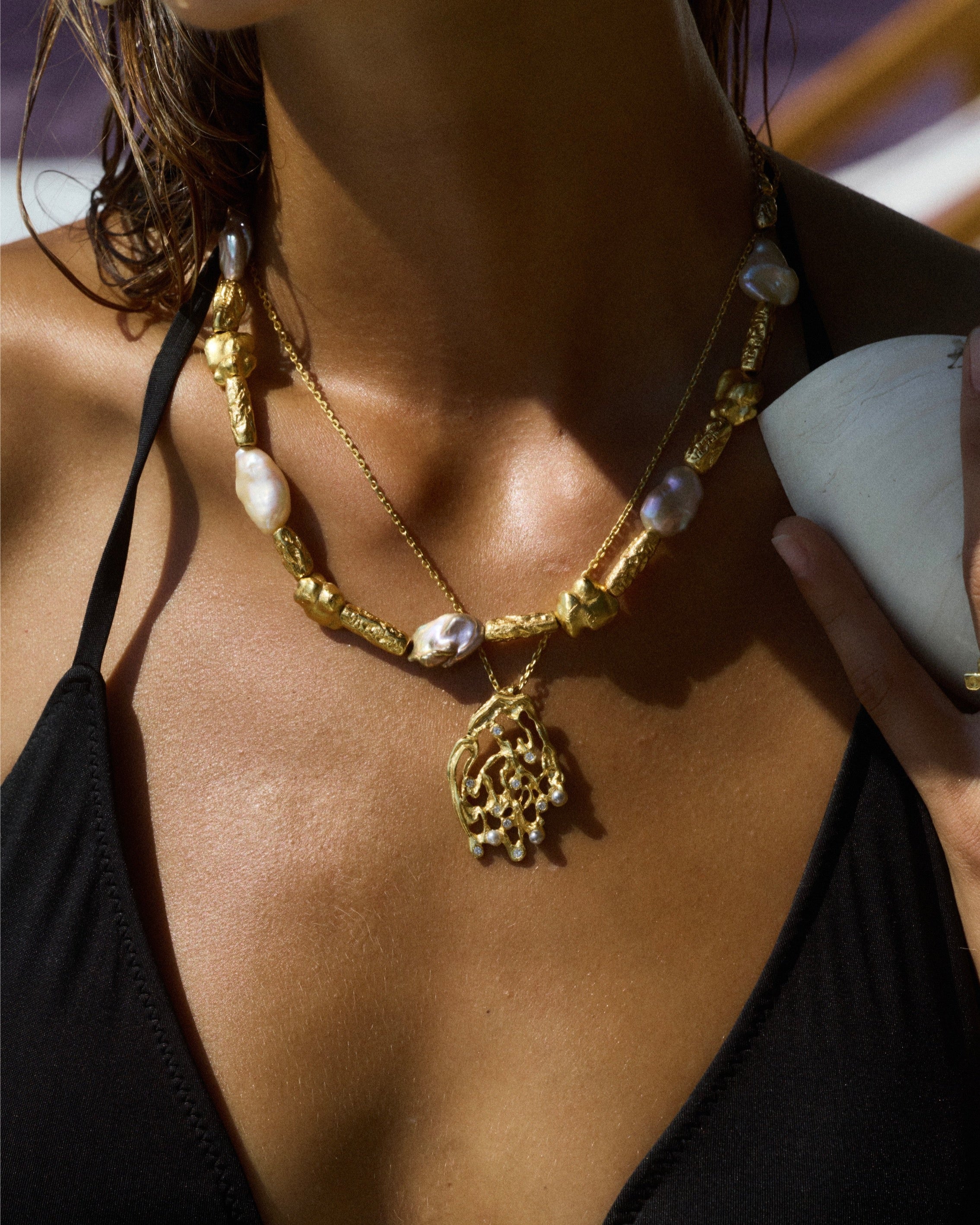 THE AMPHITRITE CHAIN