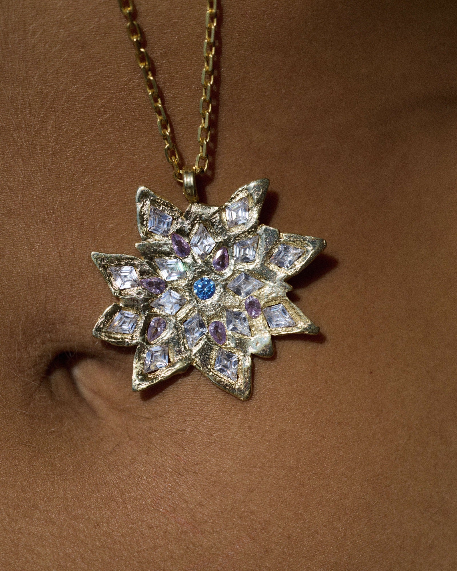 THE FROST NECKLACE