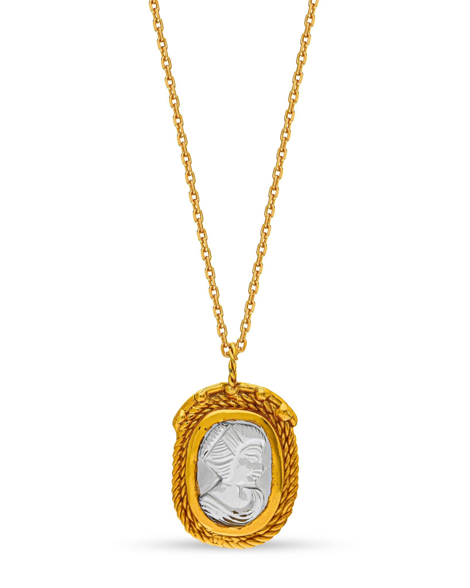 THE ANUBIS NECKLACE