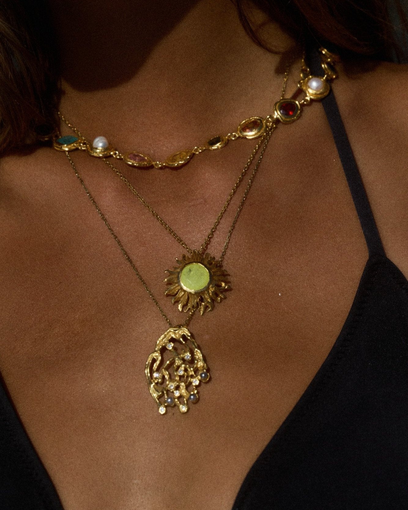 THE MOSAIC NECKLACE