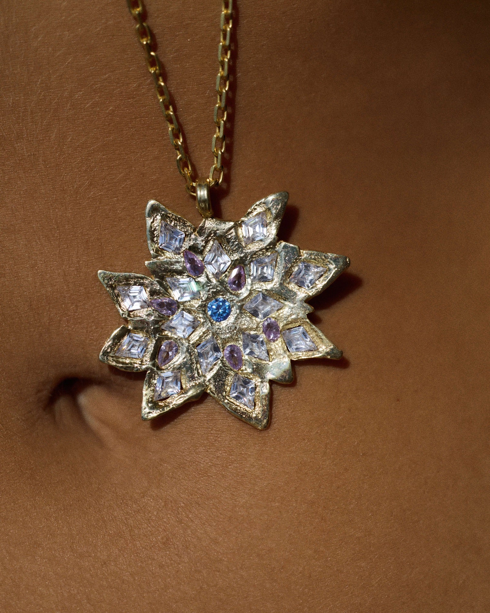 THE FROST NECKLACE