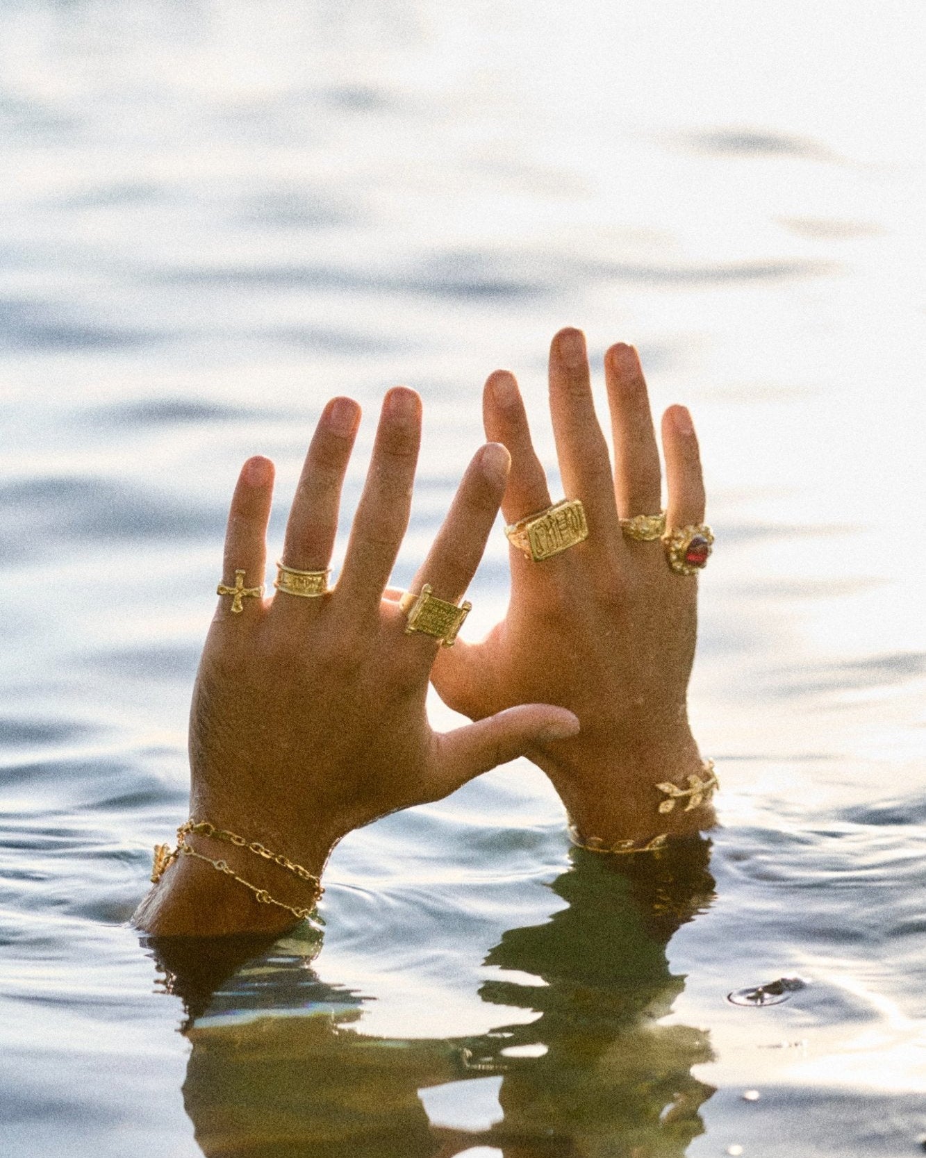 THE ZIGURAT RING
