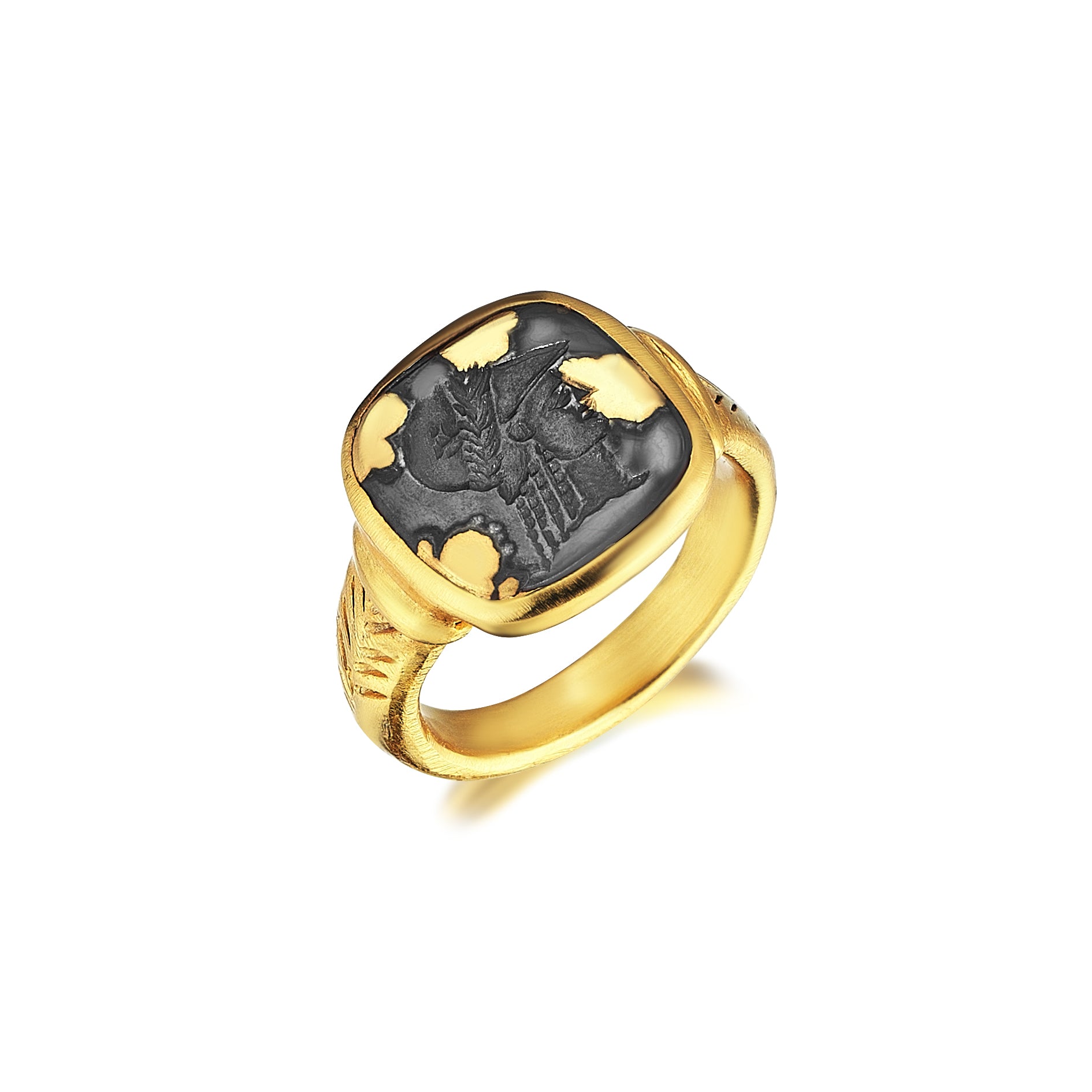 THE GOLD FLAKE RING